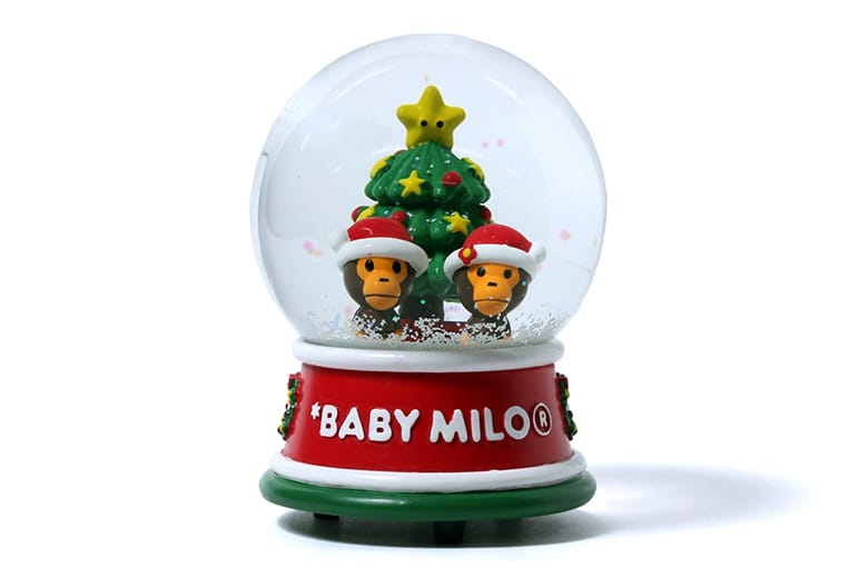 BABY MILO® のオルゴール付きスノードーム