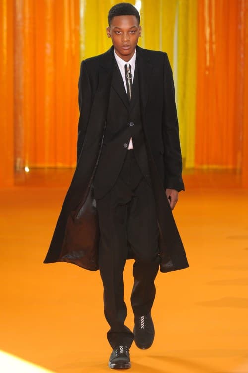 OFF-WHITE c/o VIRGIL ABLOH 2016 Fall/Winter コレクション