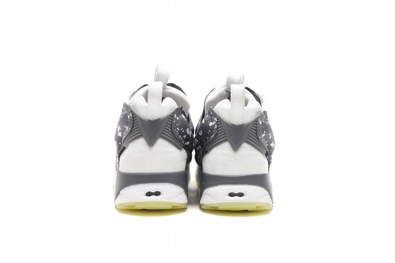 Reebok CLASSIC X atmos INSTAPUMP FURY ”WHITE GLOW IN THE DARK CAMO”