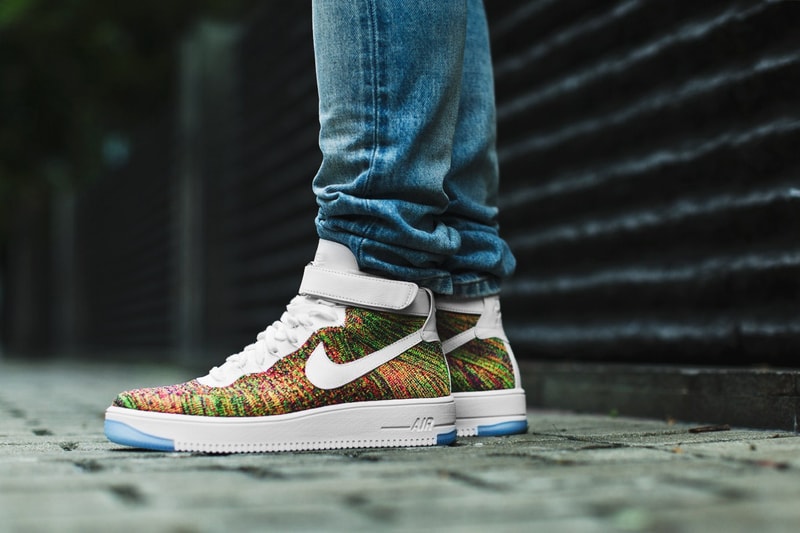 Nike Air Force 1 Ultra Flyknit のディテールをクローズアップ