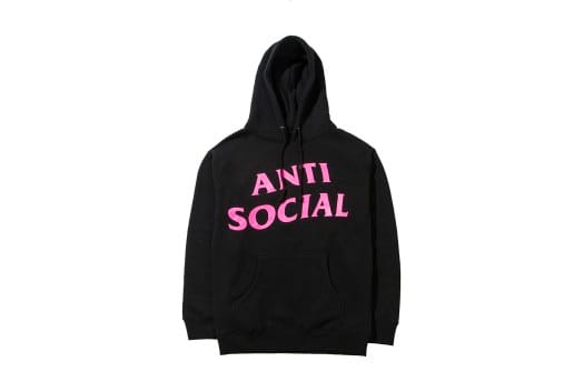 Anti Social Social Club が Dover Street Market New York で限定コレクションを展開