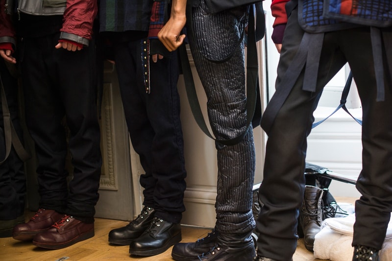 sacai 2016 Fall/Winter コレクションのバックステージ