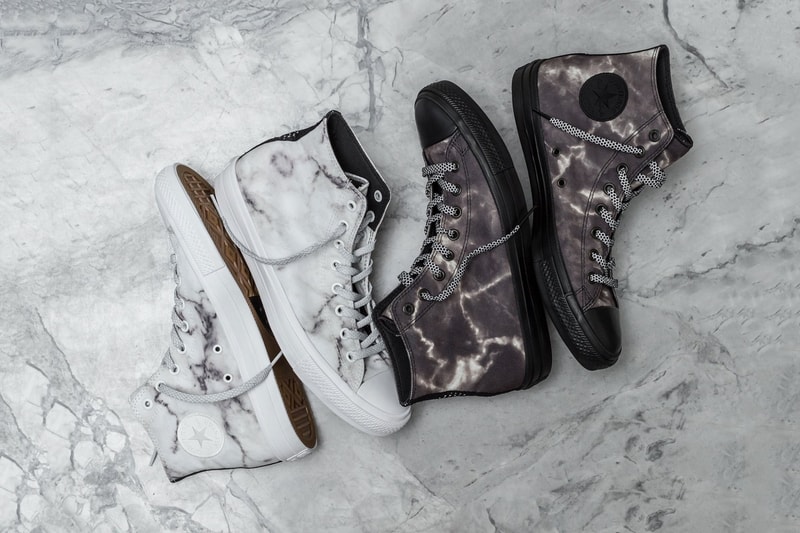Converse First String の Chuck Taylor All Star II "Marble"パック