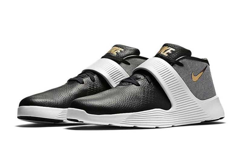 Nike が第50回スーパーボウルの開催記念にゴールドをテーマにしたスニーカーを発売