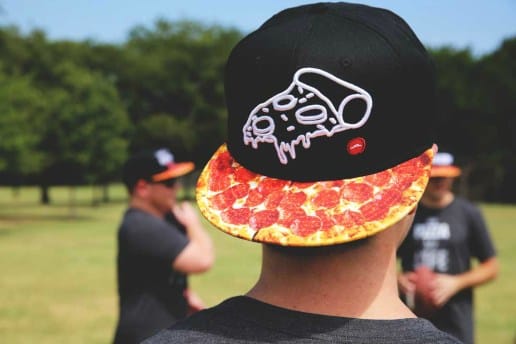 Pizza Hut がストリートウエアコレクション "Hut Swag" を発表