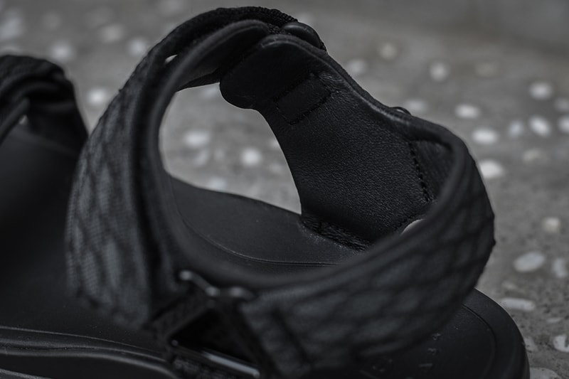 Teva から最新テクノロジー搭載の次世代サンダル”Terra-Float"が登場