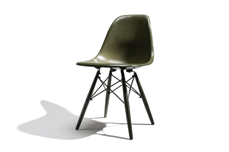 Undefeated が Modernica とタッグを組みファイバーグラスシェルチェアを製作