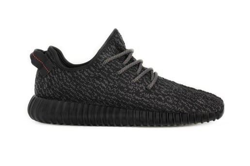 再販売される adidas Originals Yeezy Boost 350 “Pirate Black” の取り扱い店舗一覧