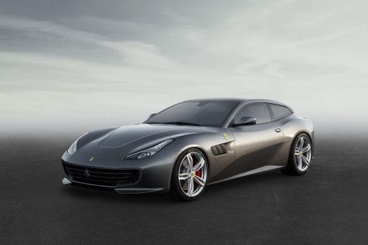 Ferrari の FF改良モデル GTC4 Lusso が登場