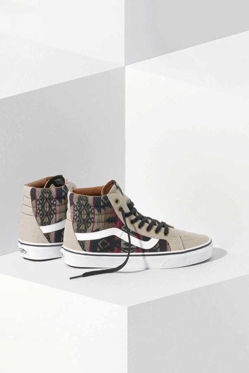 Vans が50周年を祝し Sk8-Hi を50色で展開