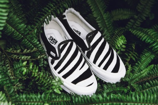 ポニーヘアとレザーを組み合わせた Vault by Vans OG Slip-On 59 LX にクローズアップ