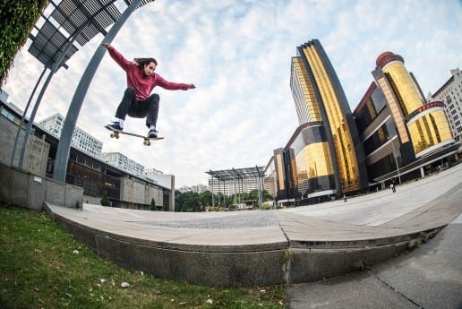 VICTORIA と L.I.F.E. による東洋のラスベガススケートトリップ“BRACK PREE”