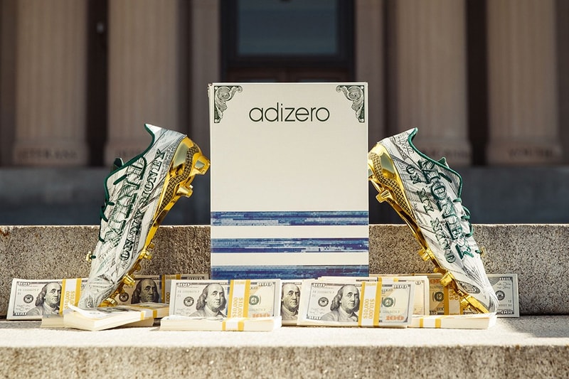Snoop Dogg と adidas がピンプなフットボールシューズをリリース