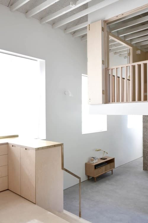 風通しの良いミニマルなリノベーション住宅 Merrydown