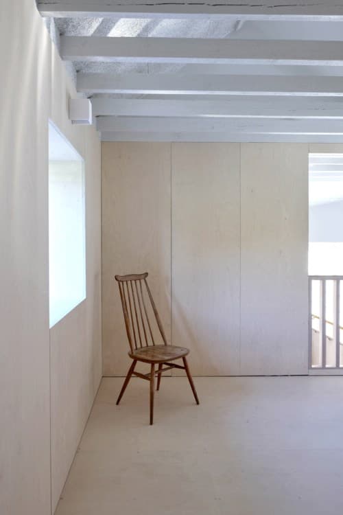 風通しの良いミニマルなリノベーション住宅 Merrydown