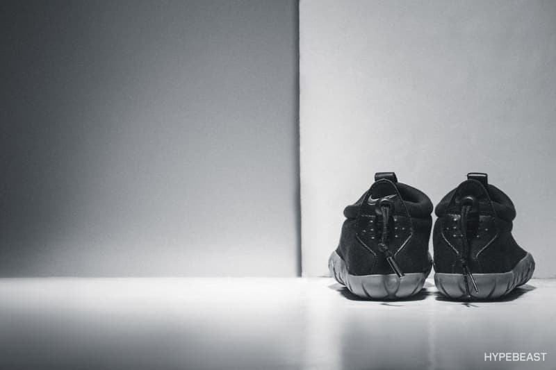 NikeLab Air Moc Fleece にクローズアップ