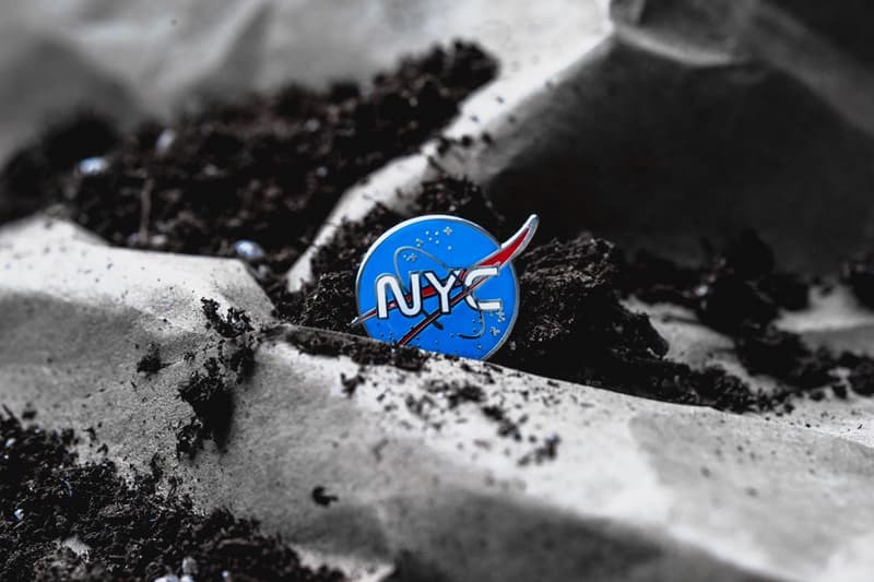 PINTRILL の最新コラボピンバッジは NASA とニューヨークにトリビュート