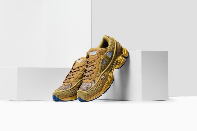 adidas by RAF SIMONS から Ozweego 2 の新色が登場