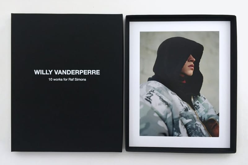 Willy Vanderperre による Raf Simons の軌跡を追うフォトブック『10 Works for Raf Simons』