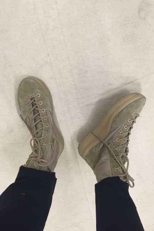 Yeezy Season 3 の独占ショールームフォト 