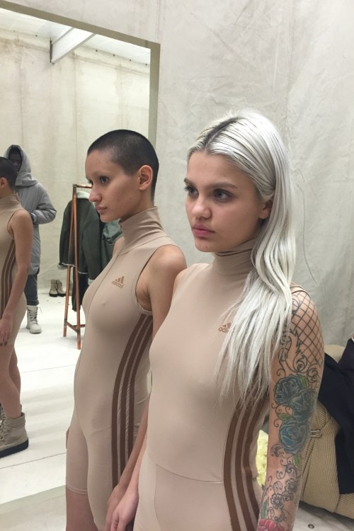 Yeezy Season 3 の独占ショールームフォト 