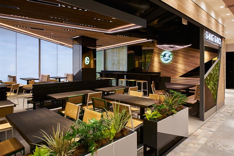 Eats: Shake Shack® アトレ恵比寿店