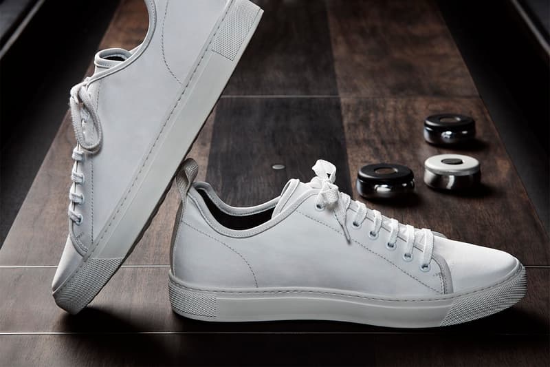 JAMES PERSE がフットウエアコレクション をローンチ