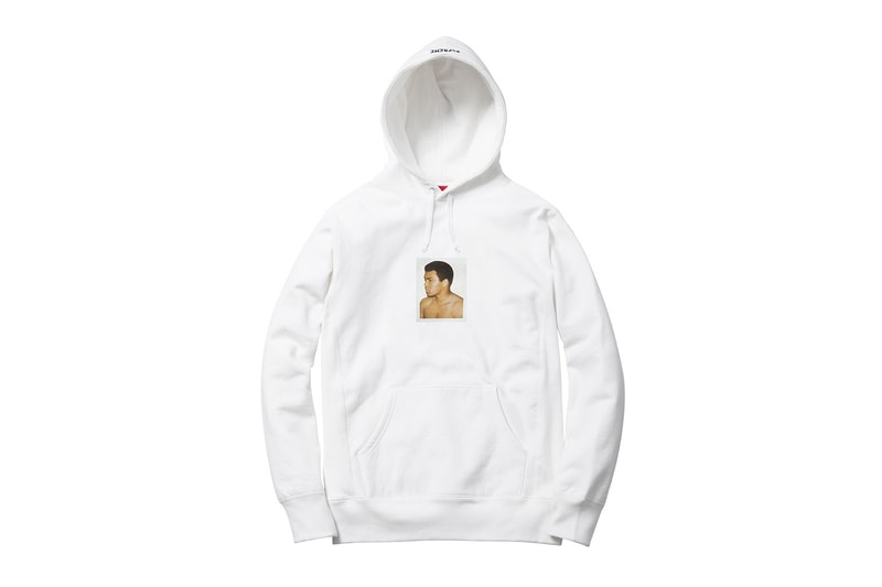Supreme の新作は Andy Warhol が撮影した Muhammad Ali のポートレートアイテム