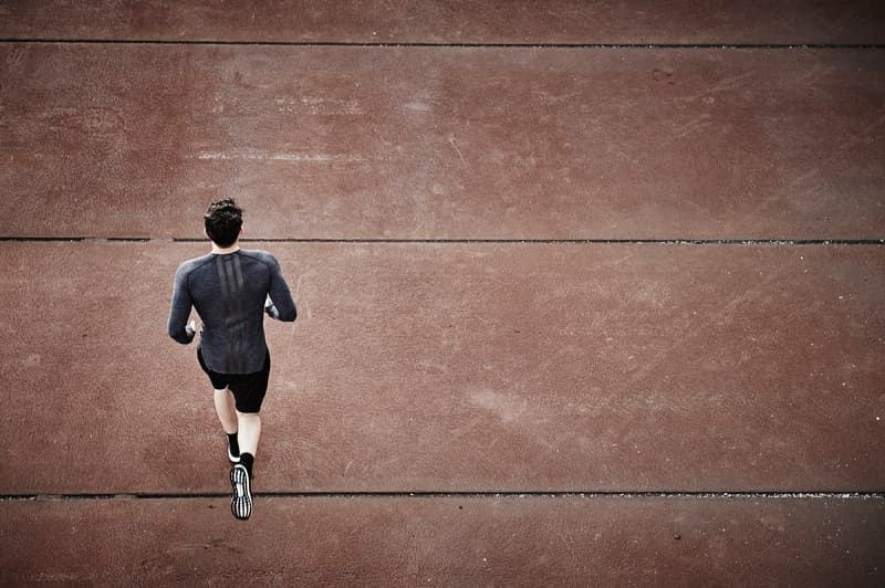 Y-3 の新たなカプセルコレクション「Y-3 SPORT」が登場