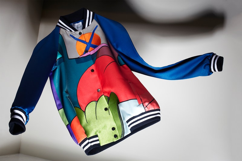 KAWS x Mira Mikati コラボレーションボンバージャケットがついに登場