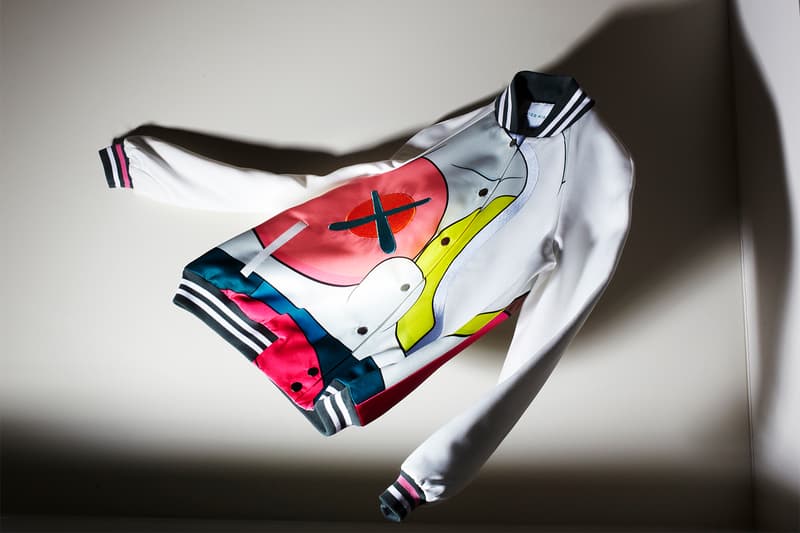 KAWS x Mira Mikati コラボレーションボンバージャケットがついに登場