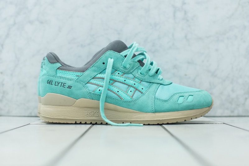KITH x ASICS GEL-Lyte III "Cockatoo Green"
