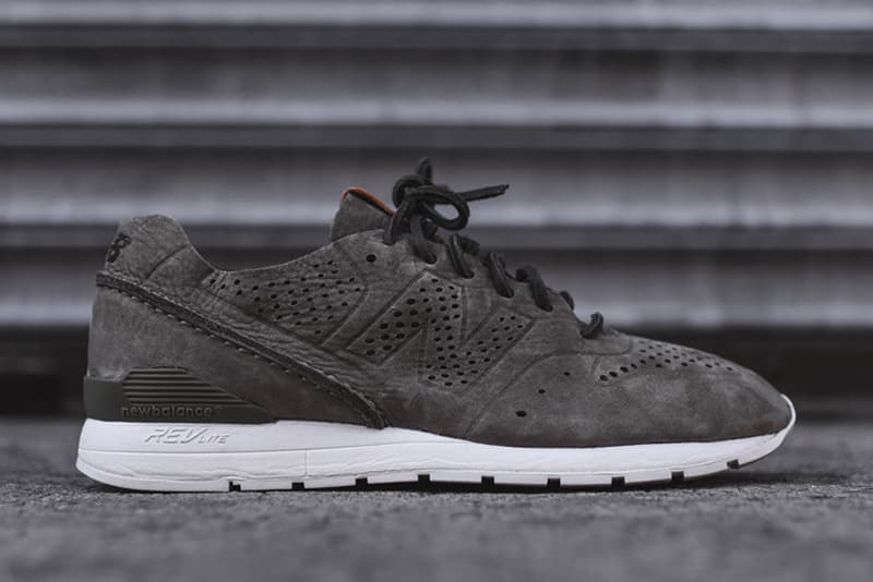 KITH と New Balance が MRL696 を数量限定で再販