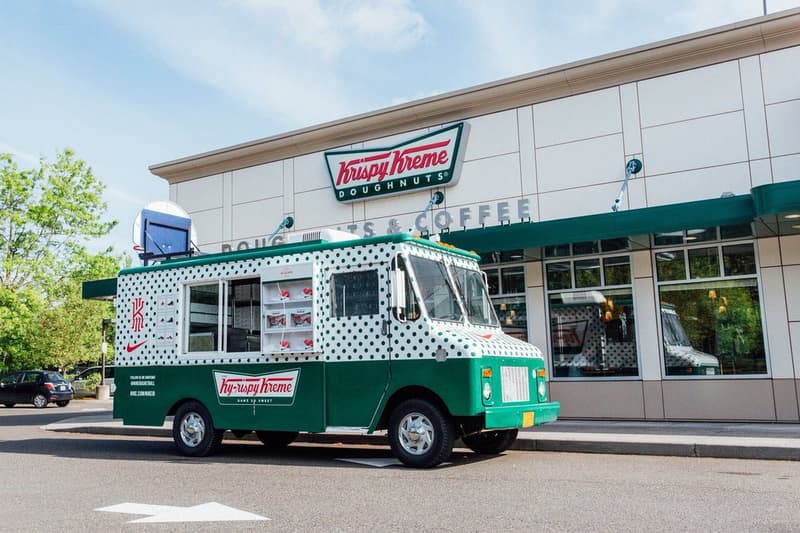 Nike Kyrie 2 “Krispy Kreme”