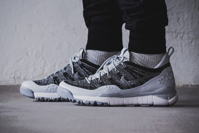 NikeLab ACG Lupinek Flyknit Low にクローズアップ