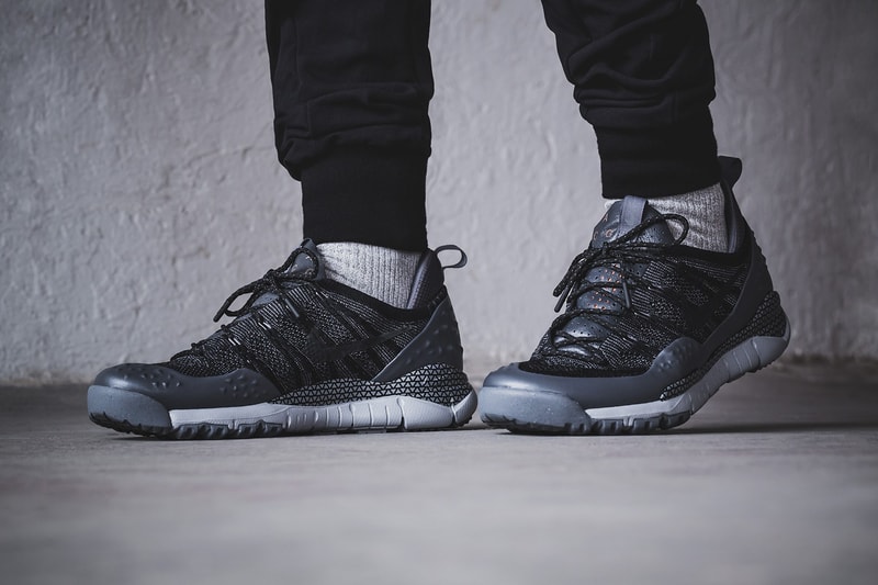 NikeLab ACG Lupinek Flyknit Low にクローズアップ