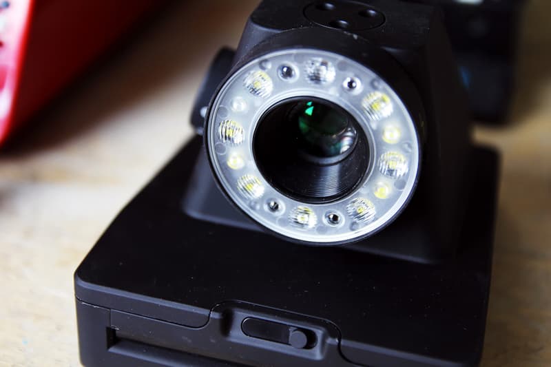 Essentials: Impossible Project のCEO、Oskar Smolokowski