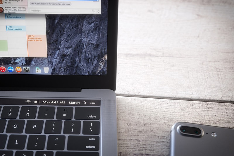 新型 MacBook Pro のビジュアルはこんな感じ？