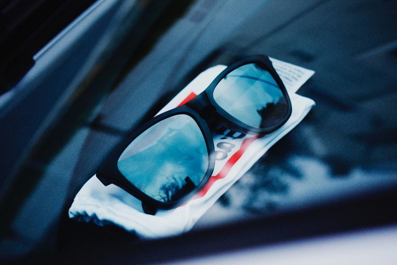 OAKLEY × have a good time のFrogskins® BEAMS 40th Exclusive Model