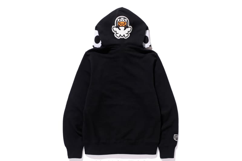 A BATHING APE® x 仮面ライダー コラボレーションアイテム