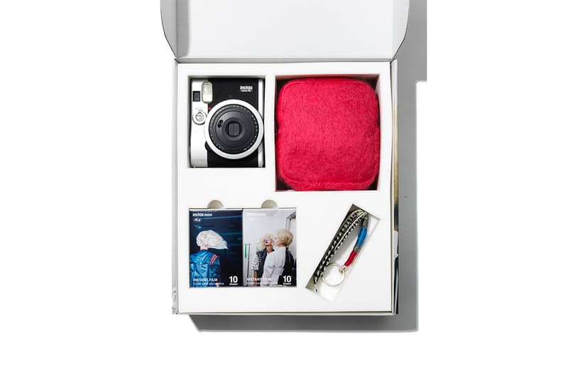 チェキと東京のファッションブランドがコラボレーション