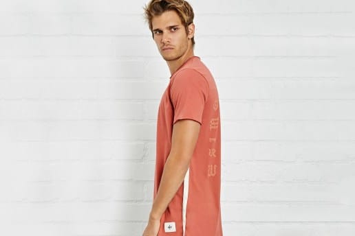 Forever 21 が Kanye West の “I FEEL LIKE PABLO” Tシャツをコピー？