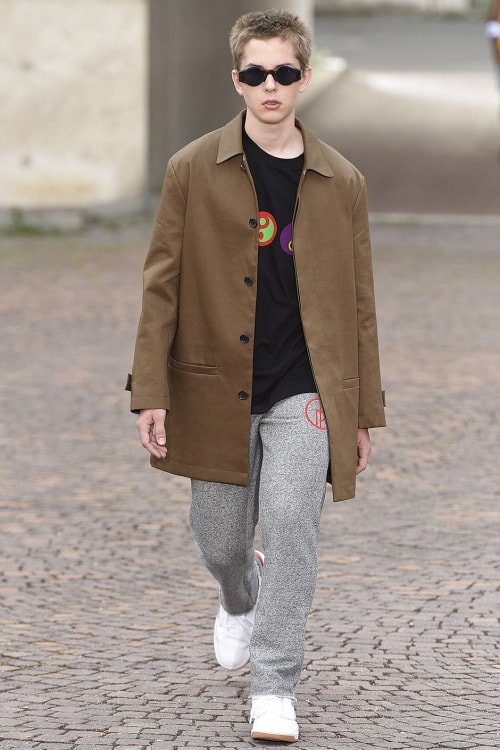 Gosha Rubchinskiy 2017 Spring/Summer コレクション