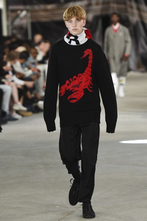 OFF-WHITE 2017 Spring/Summer コレクション
