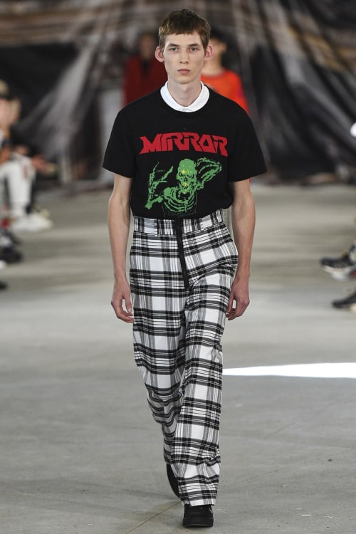 OFF-WHITE 2017 Spring/Summer コレクション