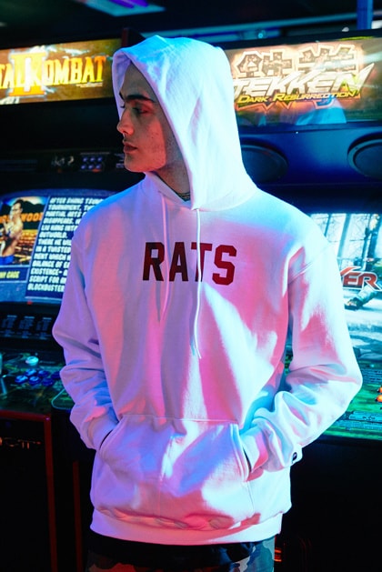 Stray Rats 2016 Summer ルックブックはゲームセンターが舞台