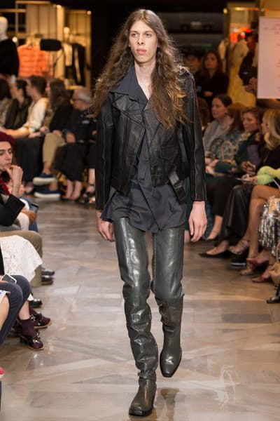 Vetements 合計18ブランドとコラボした 2017 Spring/Summer コレクション