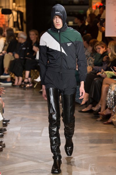 Vetements 合計18ブランドとコラボした 2017 Spring/Summer コレクション