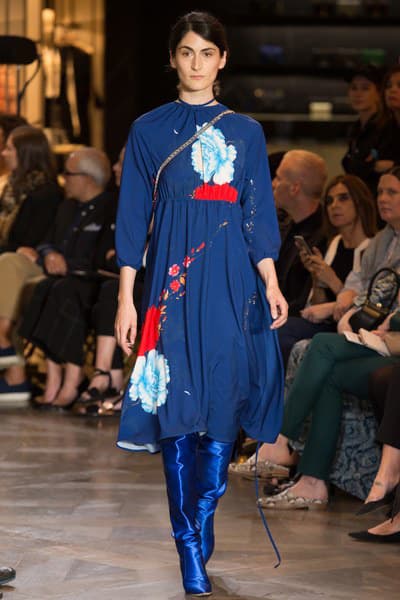 Vetements 合計18ブランドとコラボした 2017 Spring/Summer コレクション