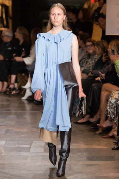 Vetements 合計18ブランドとコラボした 2017 Spring/Summer コレクション